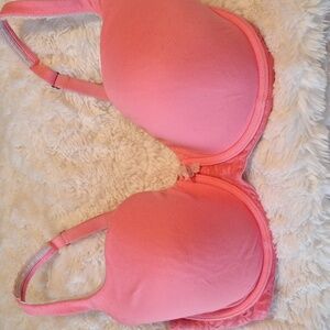 Bundle of Pre-owned Victoria Secret  Bra 38D